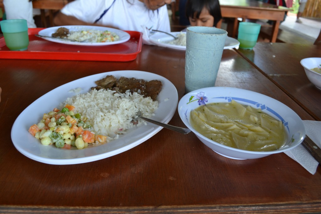 Typical meals involved 2 parts rice, 1 part meat, 1 part vegetable, and a soup or dessert